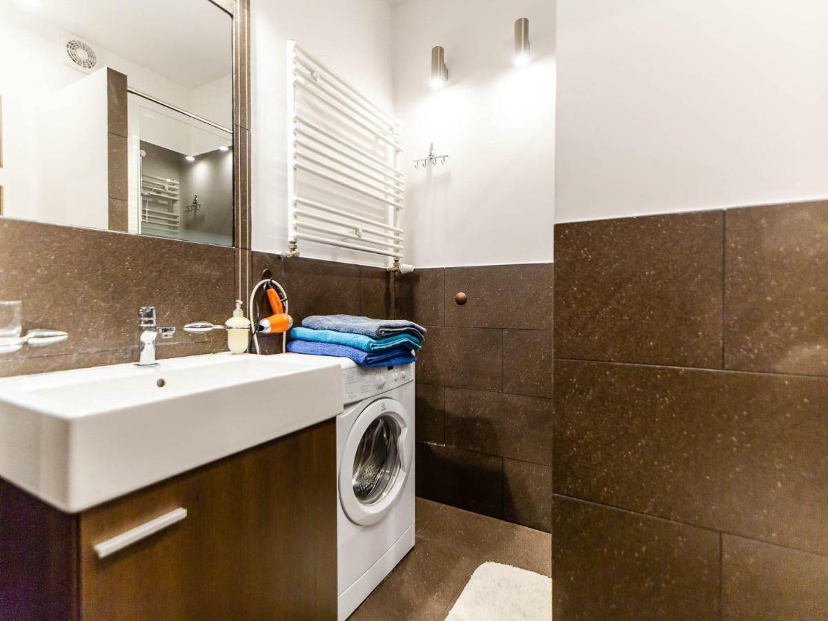 Apartament Pomaranczowy Z Basenem,Sauna-Blisko Morza. Kolobrzeg Exterior photo